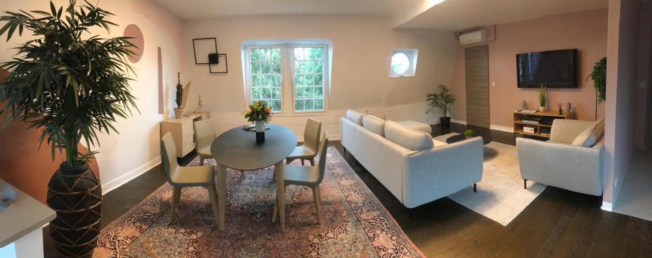 Appartement De 100M2 Dans Un Parc A 20 Mn Du Centre De Paris Garches Exterior foto
