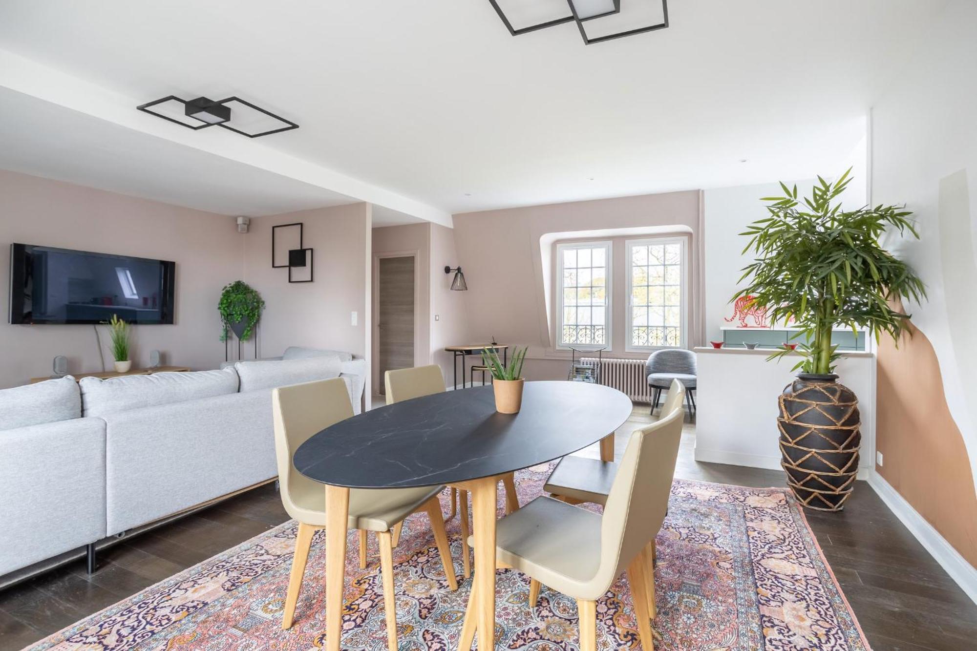 Appartement De 100M2 Dans Un Parc A 20 Mn Du Centre De Paris Garches Exterior foto